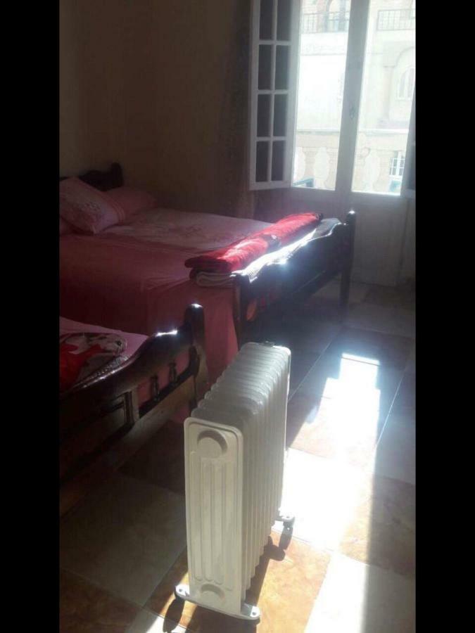 Cozy New 2 Bd Amazing Beach View Next To Hilton Hotel Family Only !العائلات فقط Alexandria Exteriör bild