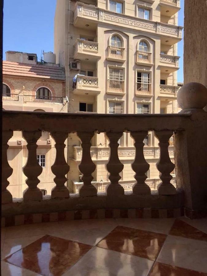 Cozy New 2 Bd Amazing Beach View Next To Hilton Hotel Family Only !العائلات فقط Alexandria Exteriör bild